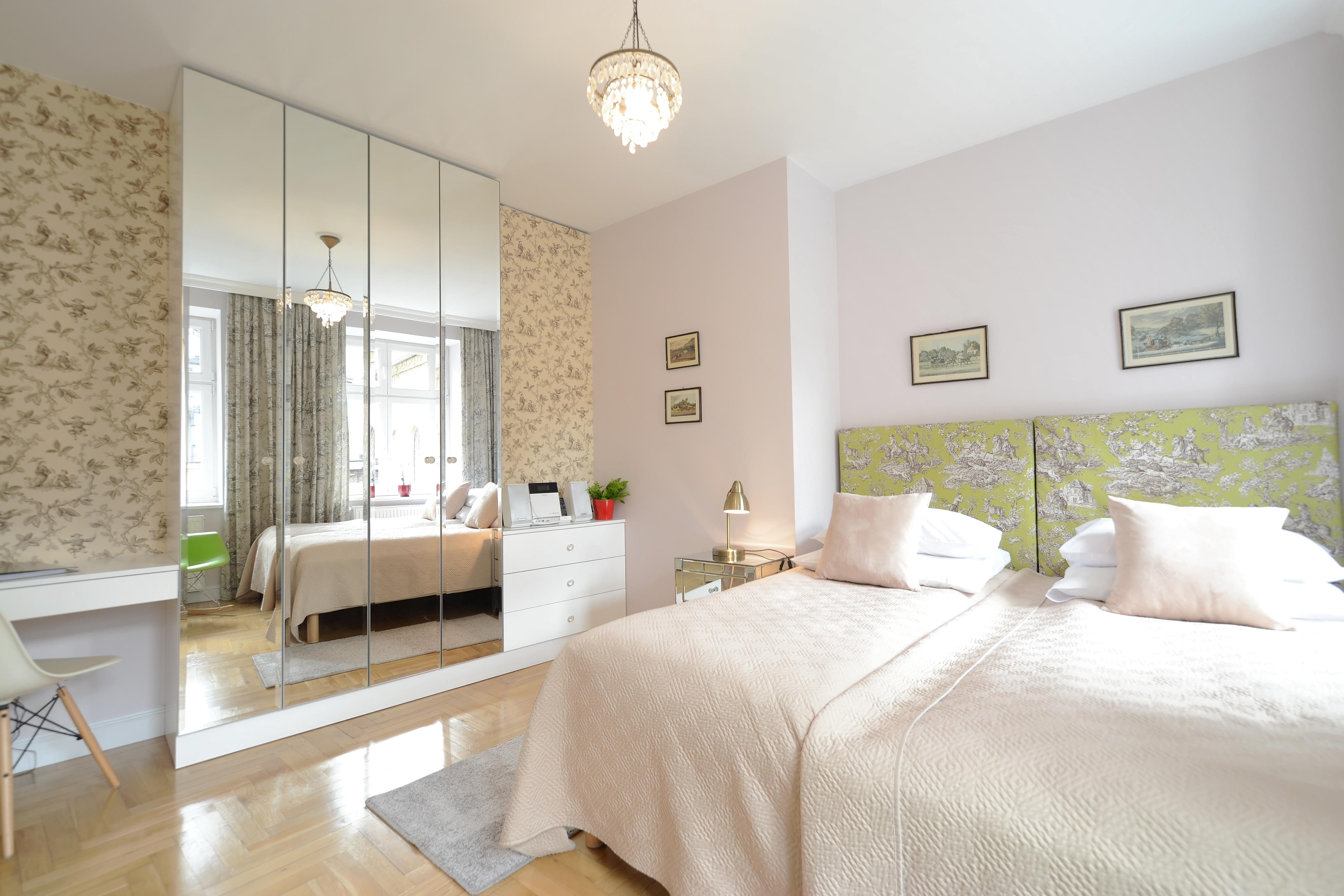 كراكوفيا Crystal Suites Chez Helena المظهر الخارجي الصورة