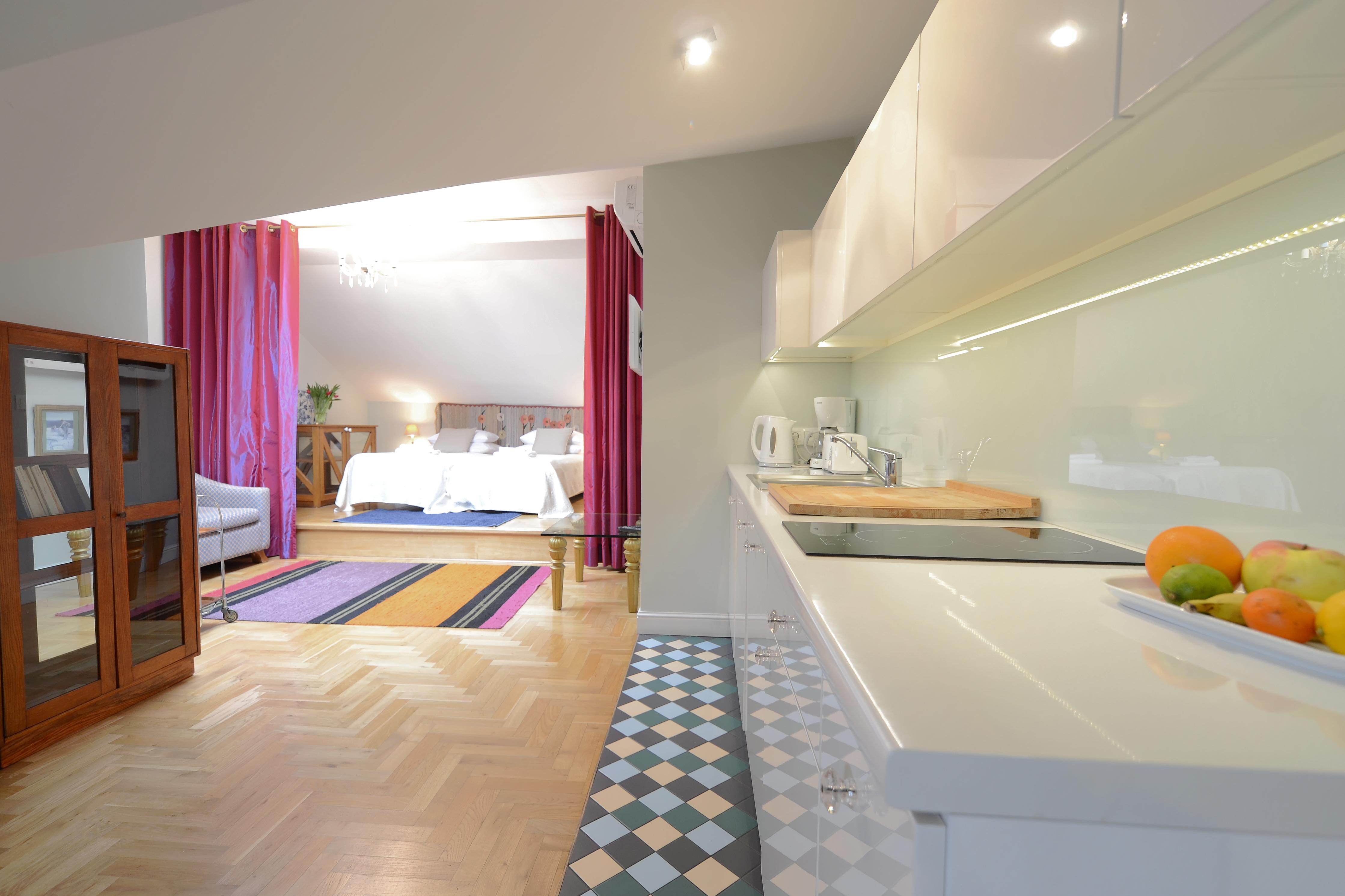 كراكوفيا Crystal Suites Chez Helena المظهر الخارجي الصورة