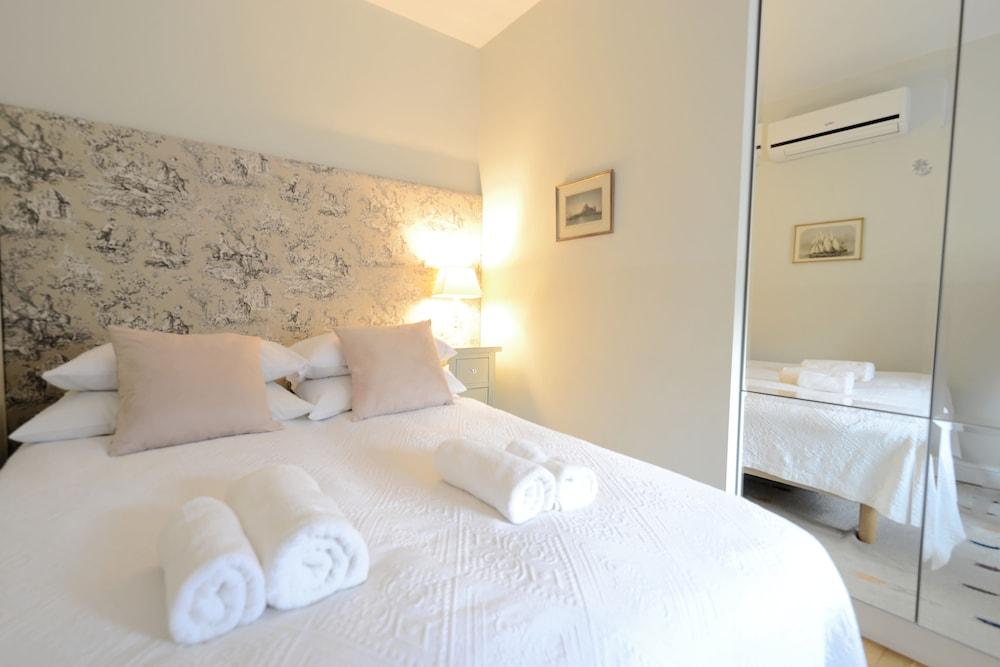 كراكوفيا Crystal Suites Chez Helena المظهر الخارجي الصورة