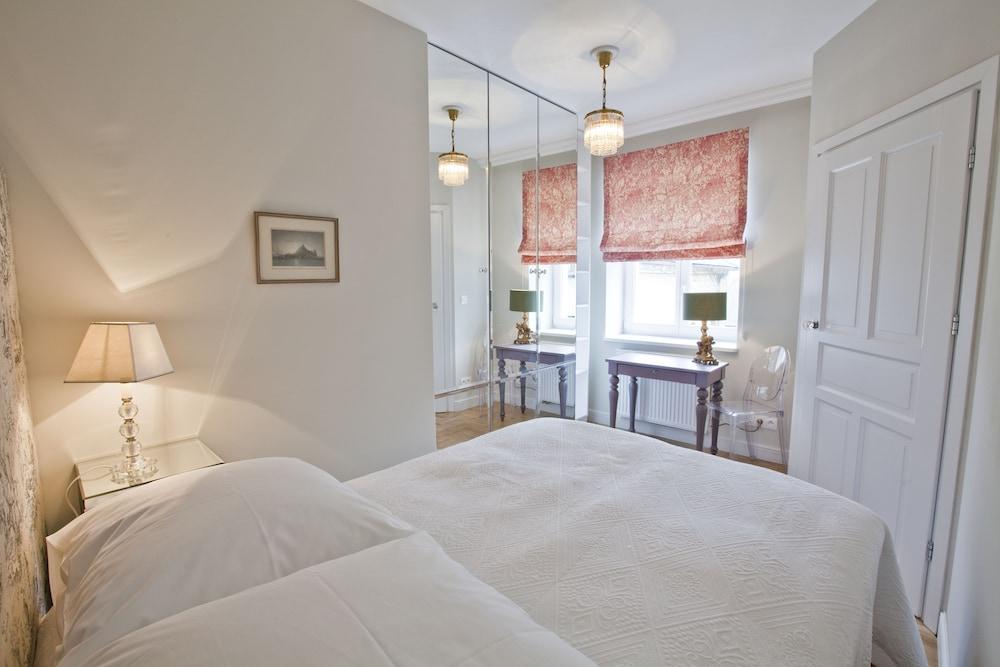كراكوفيا Crystal Suites Chez Helena المظهر الخارجي الصورة