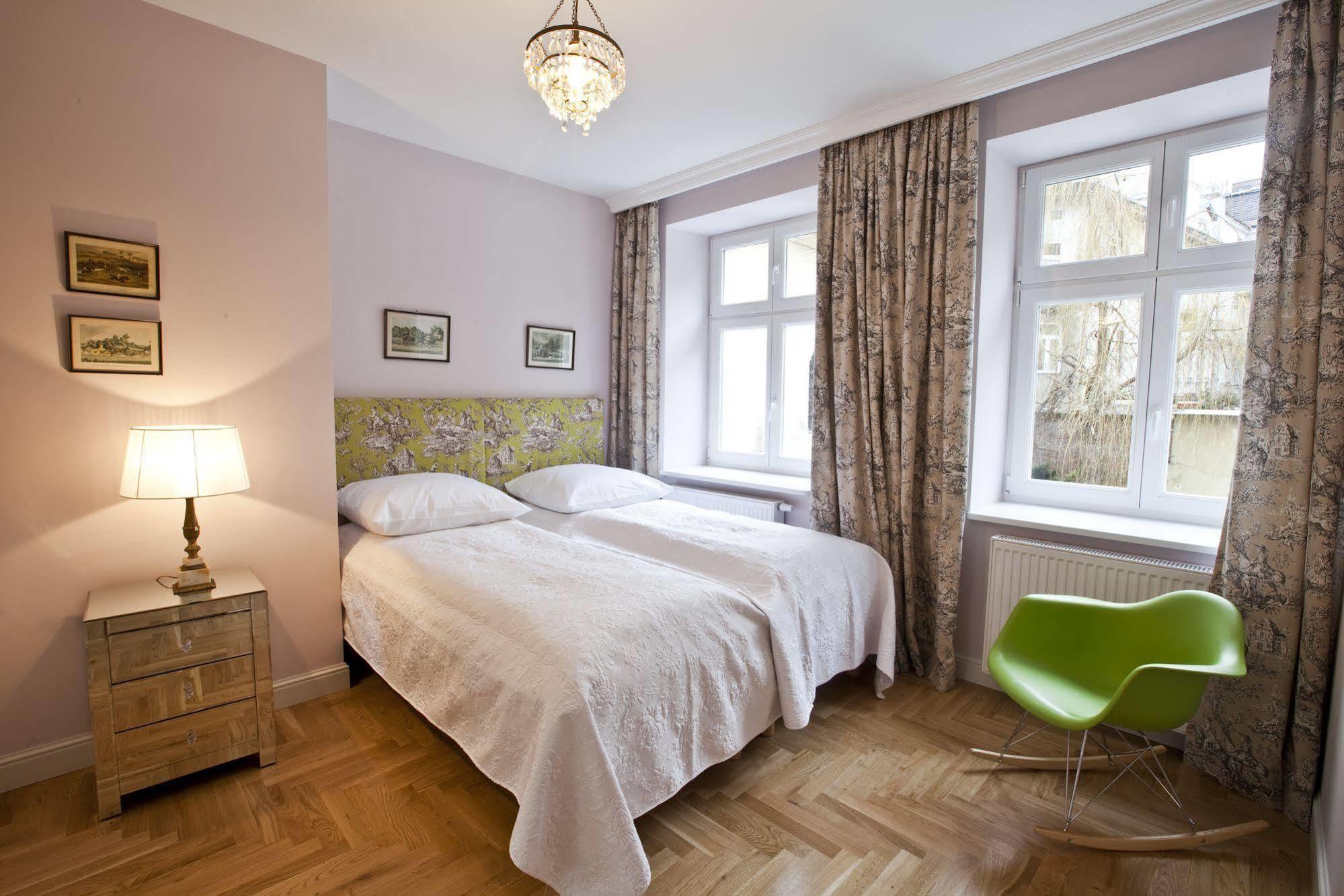كراكوفيا Crystal Suites Chez Helena المظهر الخارجي الصورة
